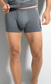 Shorts mit Öffnung