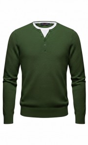 Modischer Pullover